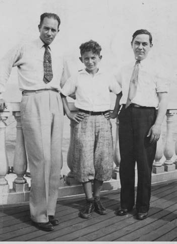Norman with Clyde Pangborn and Vincent Burnelli, 1936